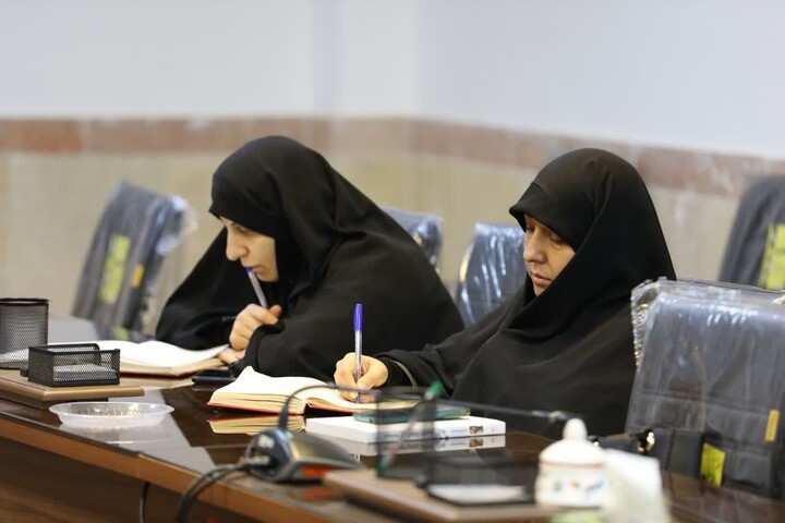 تصاویر/ آغاز روز دوم دوره نقد جریان الحاد و پوچگرایی با حضور مدیر حوزه علمیه استان یزد