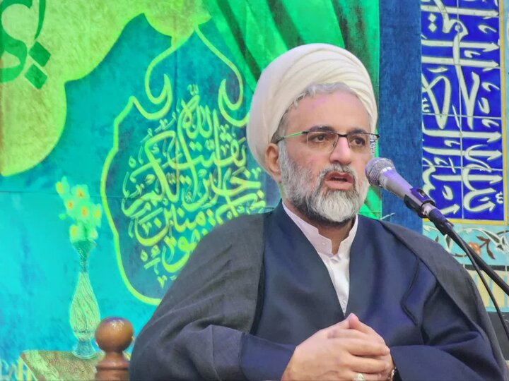 تصاویر/ نشست تبیین دستاوردهای انقلاب اسلامی در مسجد حضرت ولیعصر(عج)