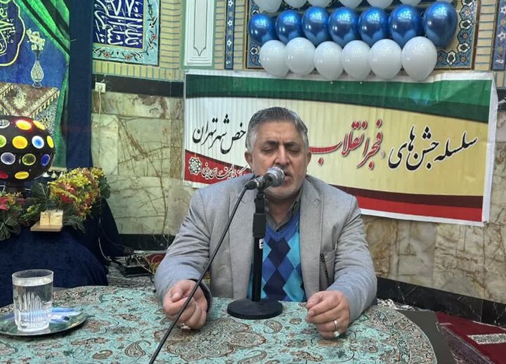 تصاویر/ نشست تبیین دستاوردهای انقلاب اسلامی در مسجد حضرت ولیعصر(عج)