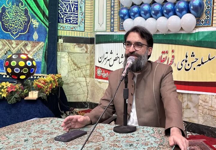 تصاویر/ نشست تبیین دستاوردهای انقلاب اسلامی در مسجد حضرت ولیعصر(عج)