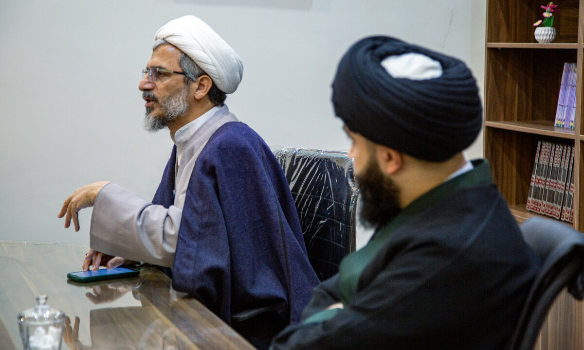 برگزاری نشست علمی «مقایسه تطبیقی فتنه‌های اُموی و فتنه‌های ضدانقلاب در ایران معاصر»  در دفتر نمایندگی ولی فقیه بنگلادش در قم