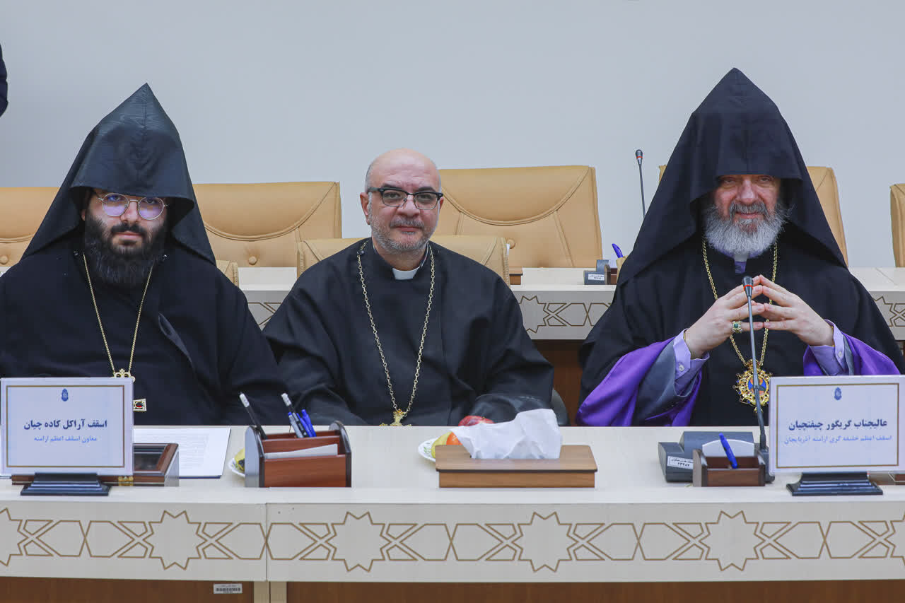 برگزاری همایش بینالادیانی «منجی، تجلی صلح و معنویت» در مسجد جمکران