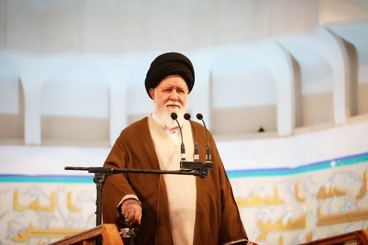 انقلاب اسلامی به قدرتی تعیین‌کننده در جهان تبدیل شده است