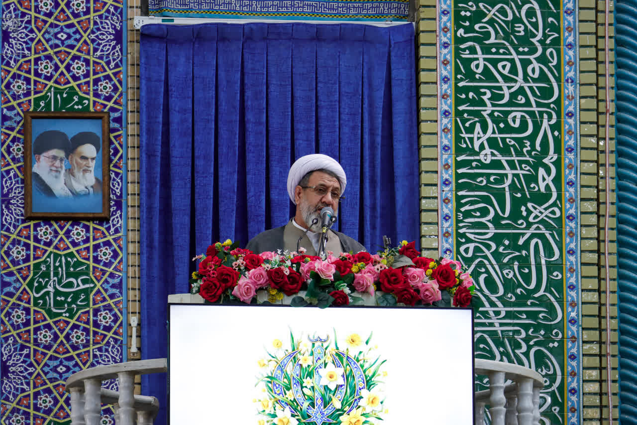 هجمه به سپاه نشانه استیصال دشمن در برابر موفقیت‌های انقلاب است