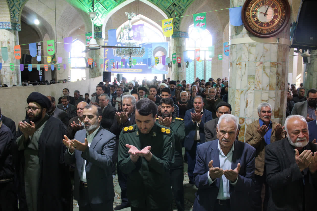 تصاویر/ برگزاری نماز جمعه شهرستان خاتم