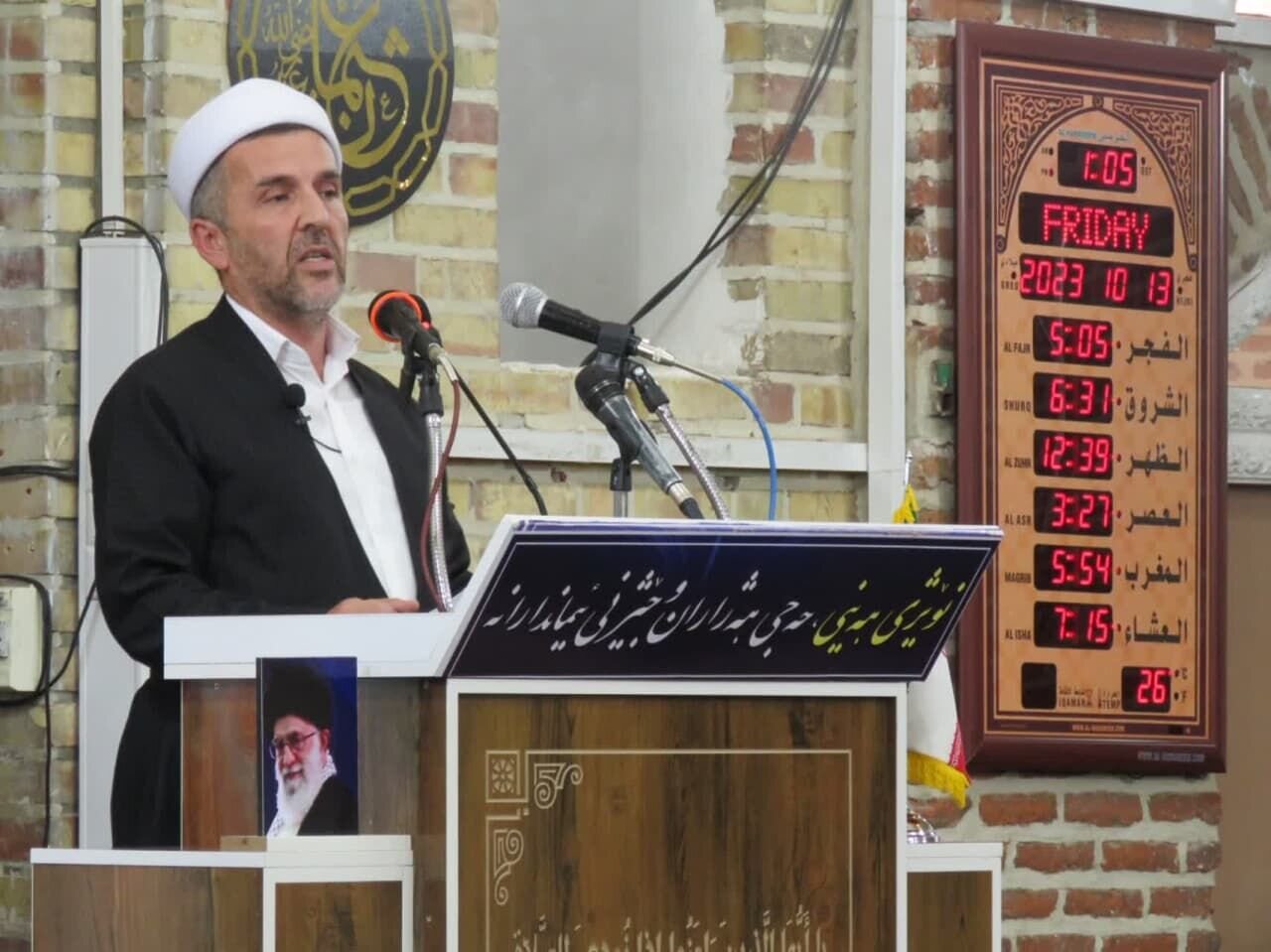 تداوم انقلاب در گرو حفظ وحدت ملی و همدلی مردم و مسئولان است