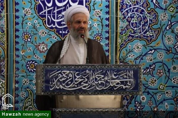 ملت ایران در برابر زور آمریکا تسلیم نمی‌شود