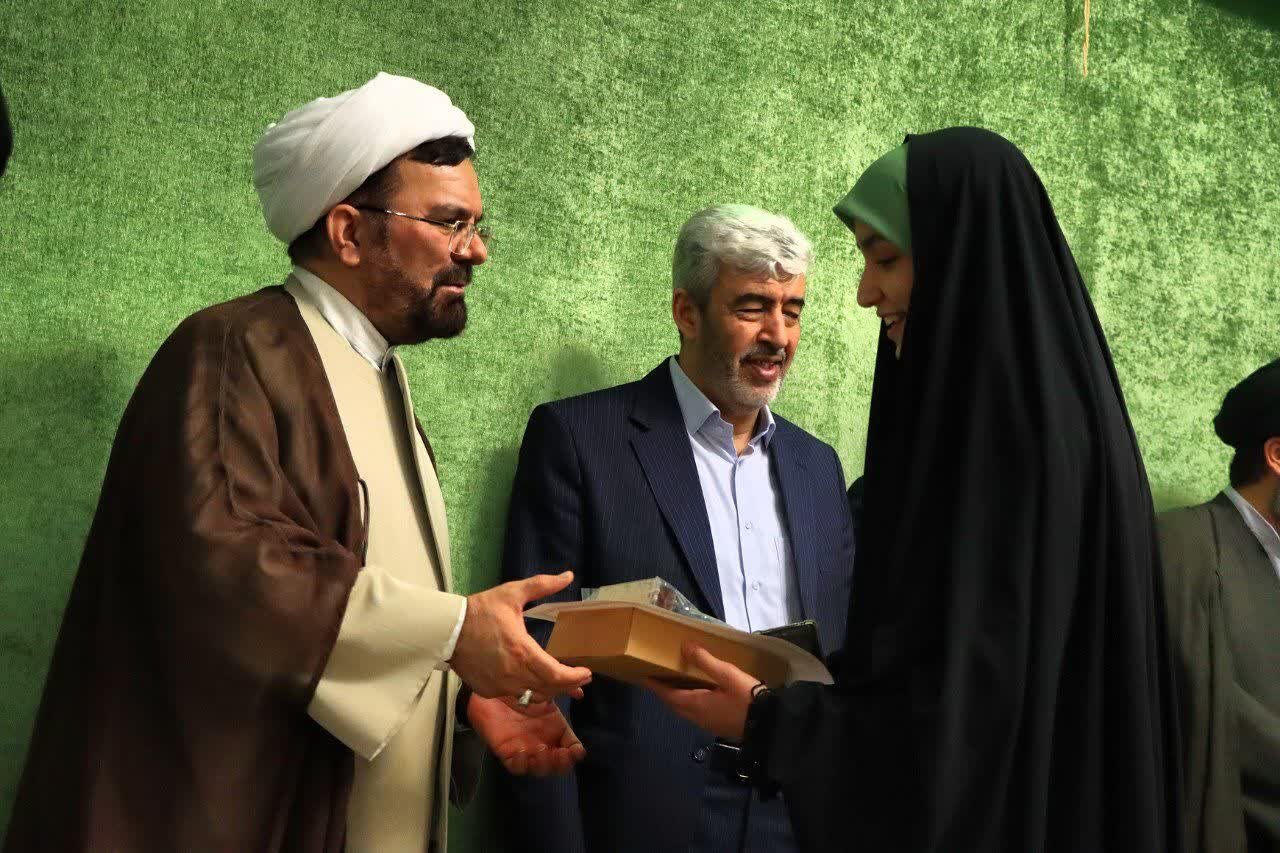 آئین اختتامیه و تجلیل از خادم‌یاران و موکب‌داران مهدوی دانشگاه‌های فرهنگیان کشور برگزار شد