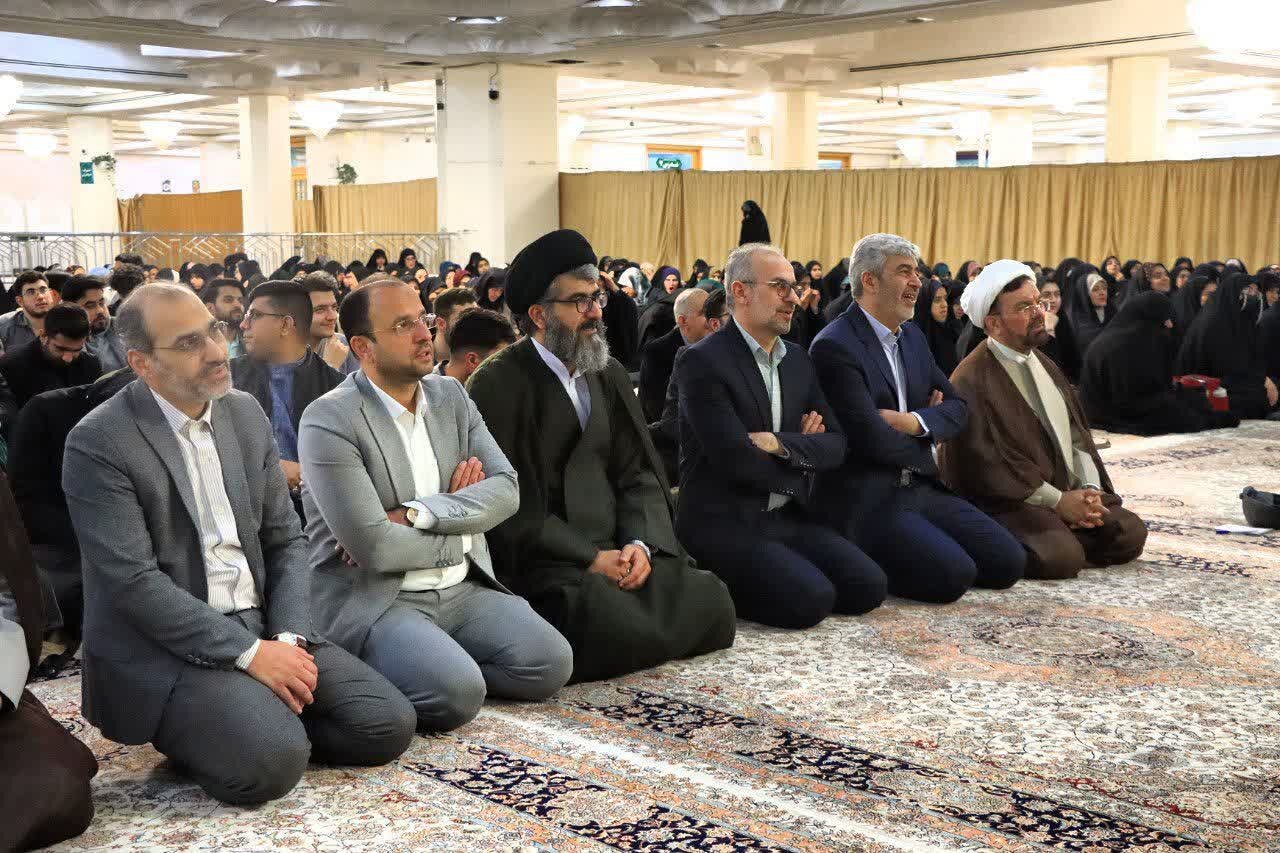 آئین اختتامیه و تجلیل از خادمیاران و موکبداران مهدوی دانشگاههای فرهنگیان کشور برگزار شد