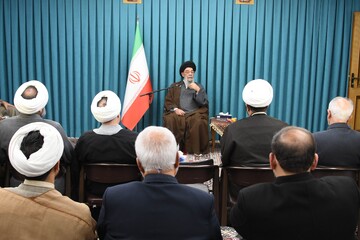 لزوم تربیت نیرو و ساختن انسان‌ها پیش از ساختن مسجد