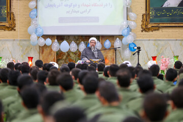 اختیار، محور تعالی انسان و مایه تمایز مجاهدان است