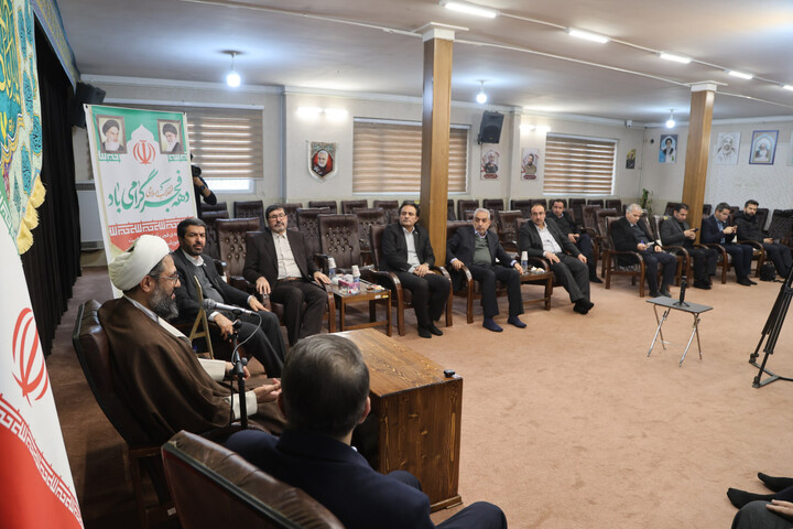 تصاویر /  دیدار رئیس سازمان اداری و استخدامی کشور با امام جمعه همدان