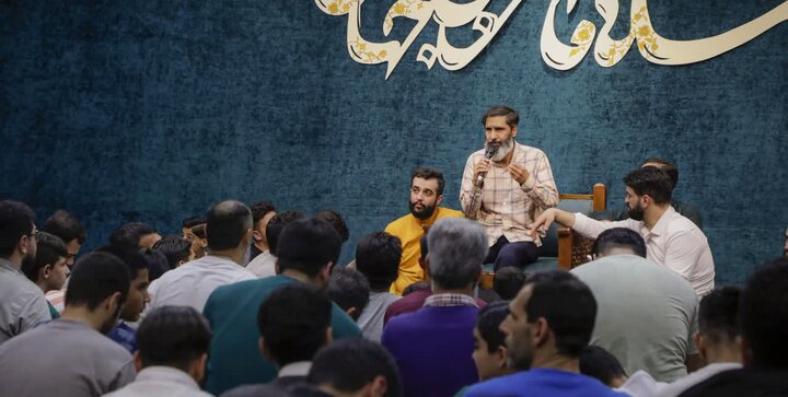 تصاویر |جشن میلاد امام زمان و جلسه هفتگی هئیت رواق الحسین