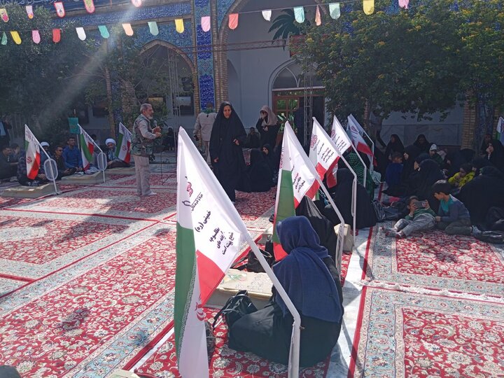 تصاویر/ بازدید طلاب حوزه علمیه خواهران استان از مناطق عملیاتی طلاییه و هویزه