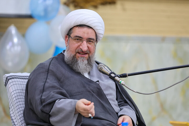 تصاویر | حضور امام جمعه تبریز در مرکز آموزشی درجه داری سیدالشهدا (ع) نیروی زمینی سپاه پاسداران