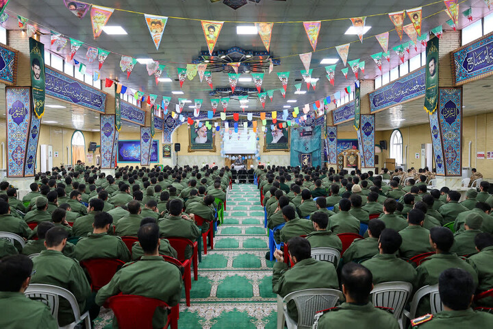 تصاویر | حضور امام جمعه تبریز در مرکز آموزشی درجه داری سیدالشهدا (ع) نیروی زمینی سپاه پاسداران