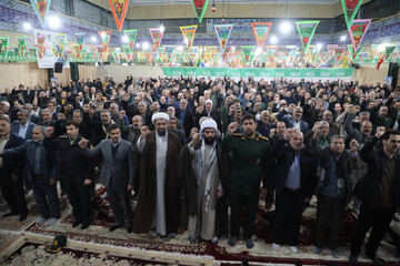 تصاویر / مراسم یادواره سرداران و ۳۲۶ شهید شهرستان رزن