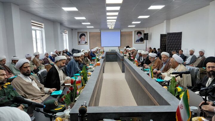 تصاویر/ گردهمایی ائمه جمعه استان کرمان در شهر انار