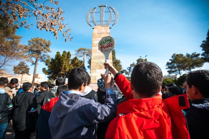تصاویر/ طرح بوم گردی انقلاب در یزد