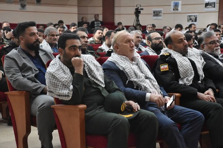 تصاویر/برگزاری یادواره گرامیداشت حقوقدان بسیجی و شهدای امنیت و اقتدار در لرستان