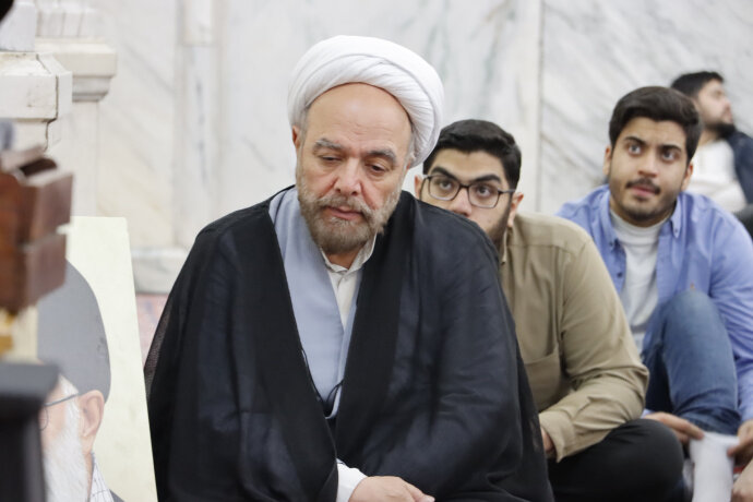 تصاویر/ درس اخلاق مدرسه‌ عالی شهید مطهری