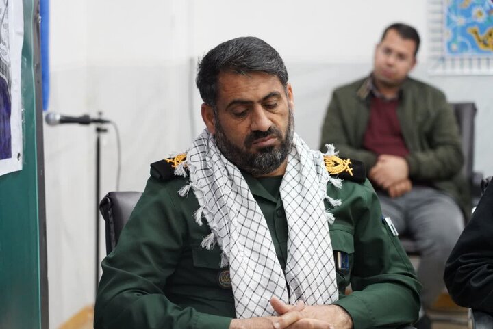 تصاویر/دیدار فرماندهان نیروهای مسلح با نماینده ولی فقیه در استان لرستان