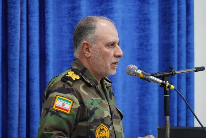 تصاویر/دیدار فرماندهان نیروهای مسلح با نماینده ولی فقیه در استان لرستان