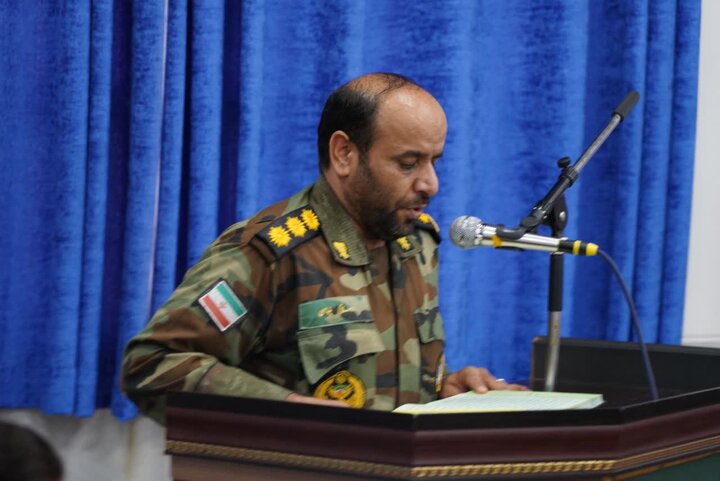 تصاویر/دیدار فرماندهان نیروهای مسلح با نماینده ولی فقیه در استان لرستان