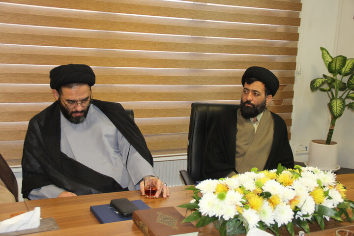 تصاویر / جلسه قرارگاه مساجد با حضور امام جمعه قزوین