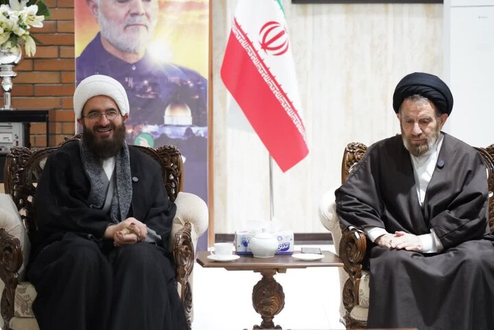 تصاویر/سفر رئیس شورای سیاست‌گذاری ائمه جمعه کشور به لرستان