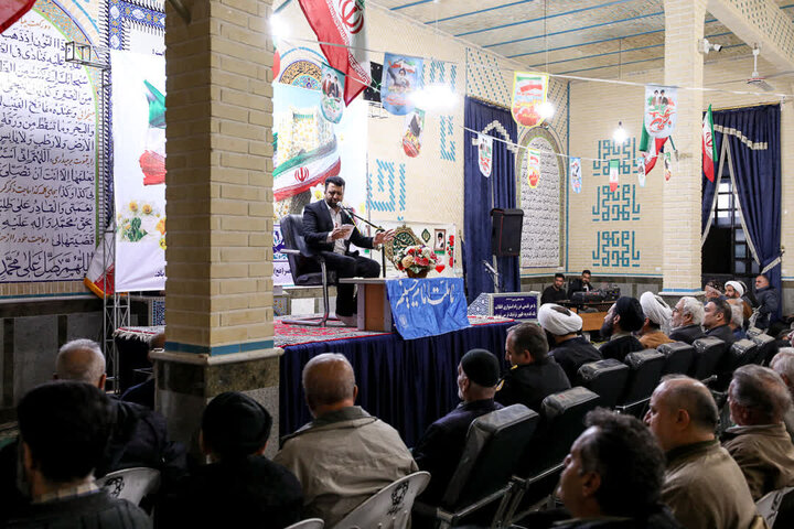 تصاویر / مراسم جشن سالگرد پیروزی انقلاب اسلامی با حضور نماینده ولی فقیه در استان قزوین