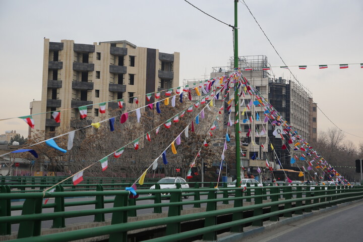 تصاویر / حال و هوای اصفهان در ایام‌الله دهه فجر