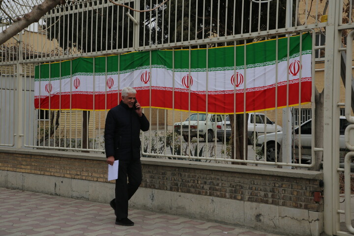 تصاویر / حال و هوای اصفهان در ایام‌الله دهه فجر