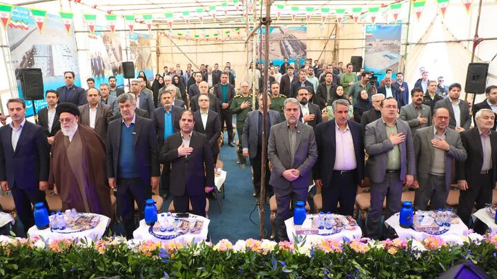 تصاویر/ بهره برداری از مخزن ذخیره آب ۱۵ هزار مترمکعبی غدیر یزد