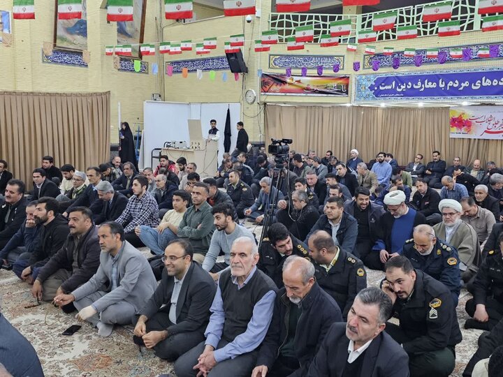 مراسم گرامیداشت دهه مبارک فجر در سنندج