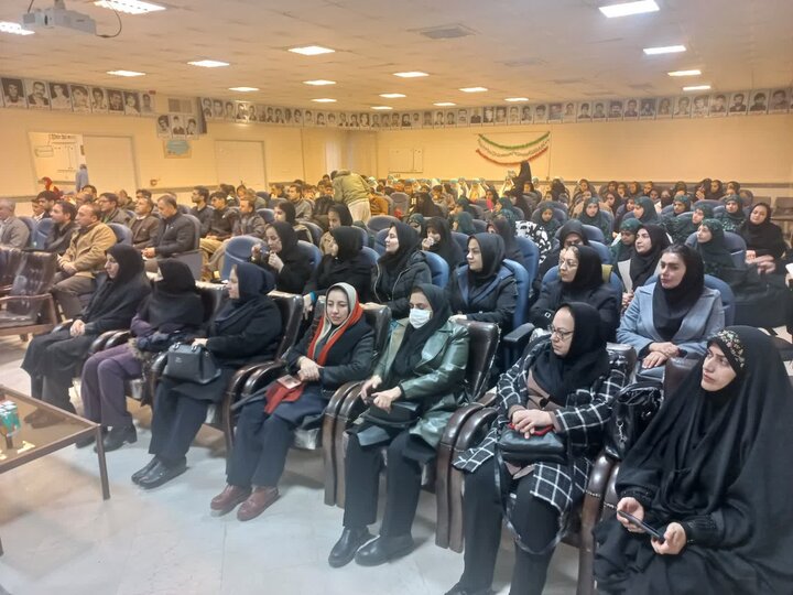 تصاویر/برگزاری اجلاس سراسری نماز دانش‌آموزی در کامیاران