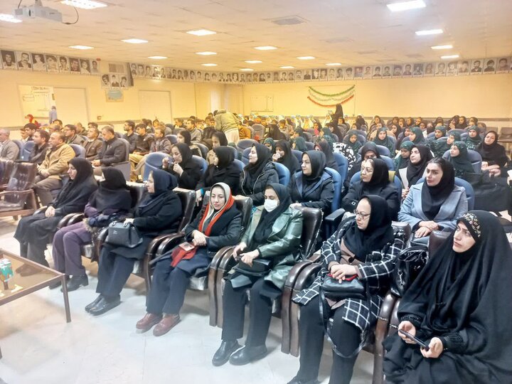 تصاویر/برگزاری اجلاس سراسری نماز دانش‌آموزی در کامیاران