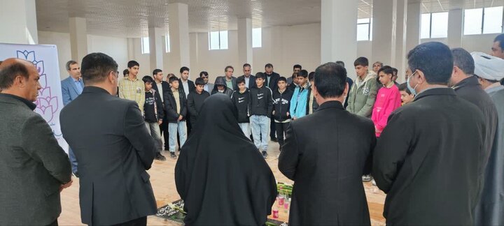 غبارروبی مزار شهدای گمنام در شهرستان چرداول