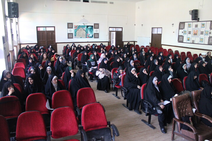 تصاویر/ دومین جلسه نشست تخصصی «بر مدار حقیقت» در کرمان