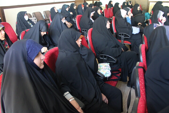 تصاویر/ دومین جلسه نشست تخصصی «بر مدار حقیقت» در کرمان