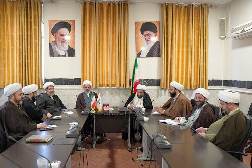 تصویب برنامه‌های آموزشی و تبلیغی نهادهای حوزوی کرمانشاه برای ماه رمضان+عکس