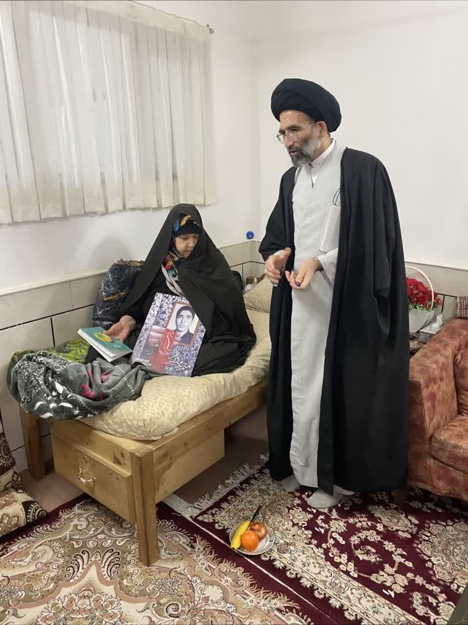 وصیت‌نامه شهدا چراغ راه جامعه در مسیر انقلاب است+ تصاویر