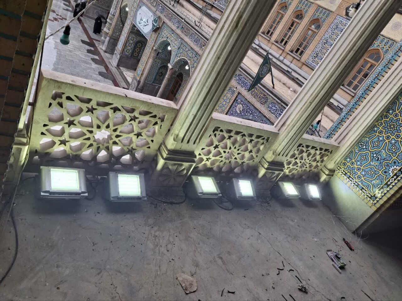 افزایش راندمان روشنایی و کاهش مصرف برق حرم بانوی کرامت با استفاده از هوش مصنوعی