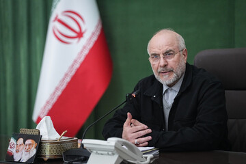 مردم مهم‌ترین مؤلفه قدرت انقلاب اسلامی/ گره‌گشایی از زندگی مردم پاسخ به جنگ اقتصادی و گره‌گشایی از ذهن مردم، پاسخ به جنگ شناختی است