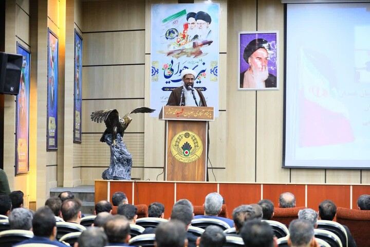 تصاویر / مراسم گرامیداشت روز نیروی هوایی در پایگاه شهید نوژه همدان