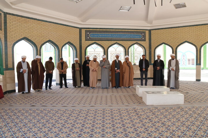 تجدید عهد کارکنان مرکز مدیریت حوزه علمیه خراسان جنوبی با آرمان‌های شهدا