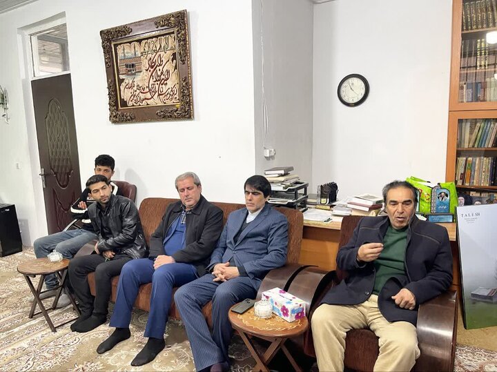 تصاویر/ دیدار جمعی از علاقه‌مندان، مدیران، مربّیان و بازیکنان رشته‌ی ورزشی  چوگان با امام جمعه تالش