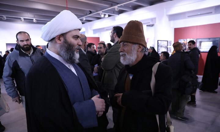 تصاویر/ نمایشگاه «زندگی در جنگ»