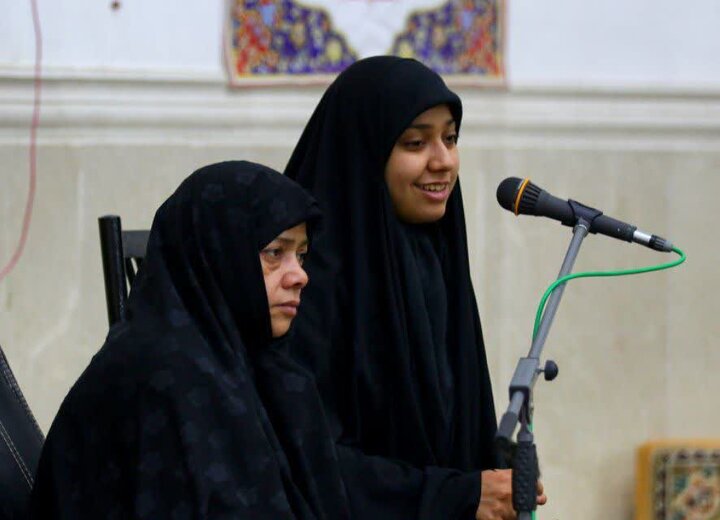 مراسم رونمایی از شماره جدید نشریه «خط» به همت خانه طلاب جوان قم، شامگاه یکشنبه ۱۹ بهمن‌ماه با حضور حجج‌اسلام والمسلمین احمد رهدار، مصطفی امینی‌خواه و علی سپهران و همچنین خانواده شهید «عباس اسدی» در مس