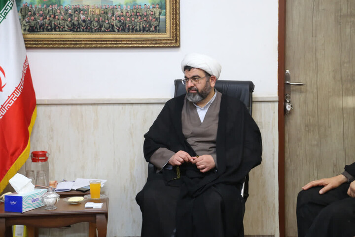 تصاویر/دیدار شورای ائتلاف نیروهای انقلاب اسلامی استان خوزستان با مدیر حوزه علمیه خوزستان